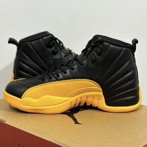 Jordan Athletic Shoes Black and Yellow